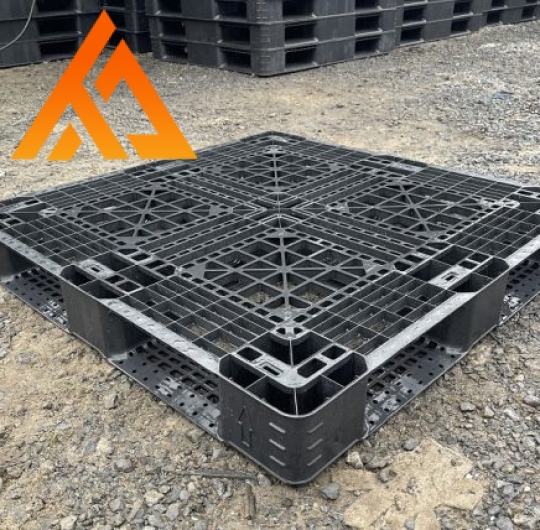 Pallet 1000x1000x120mm màu đen